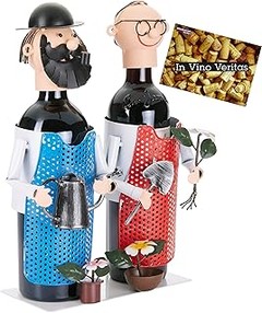 Cómo ambientar tu bar en casa con figuras decorativas