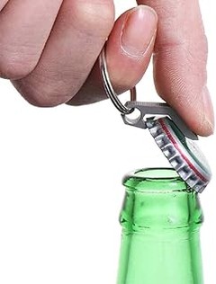 Cómo personalizar un llavero abridor de botellas