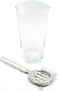 Descubre qué son los vasos mezcladores de cóctel y sus funciones